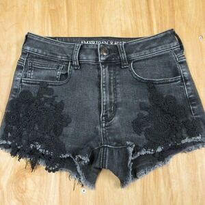 AMERICAN EAGLE Hi-Rise Shortie w/ Lace Sz 2 Faded‎ Black Denim Jean Shorts Jorts